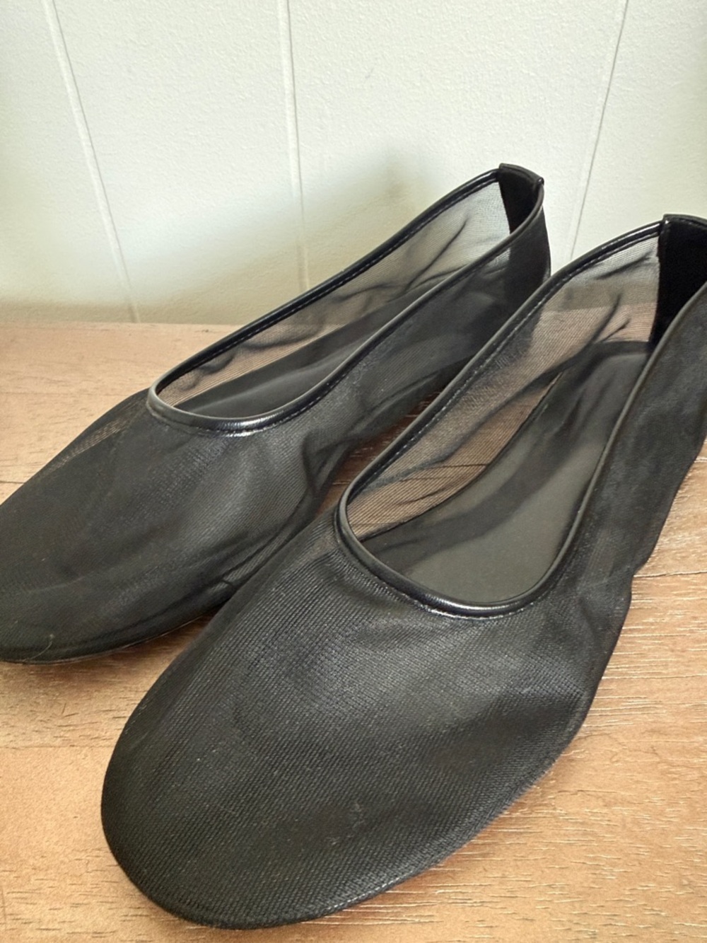 Women’s Black Mesh Ballet Flats